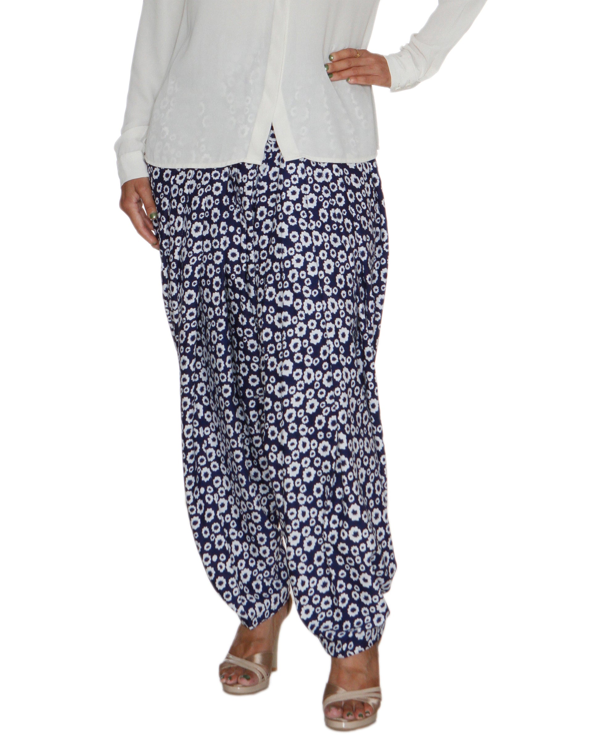 DeeVineeTi Women's Crepe Blue Floral Print FreeSize Patiala Salwar DVSR0016