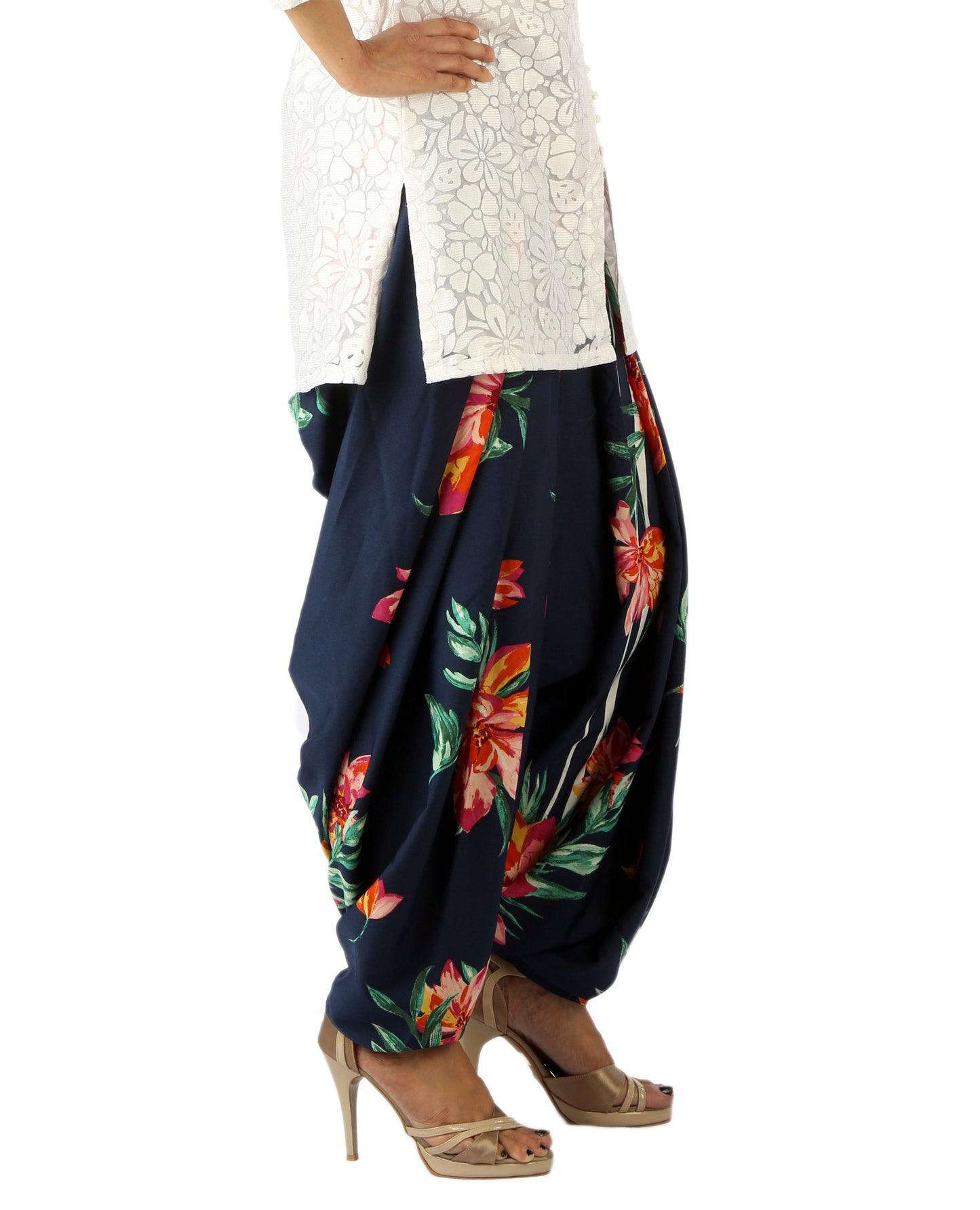 DeeVineeTi Women's Crepe Blue Floral Printed FreeSize Patiala Salwar DVSR0004 Left