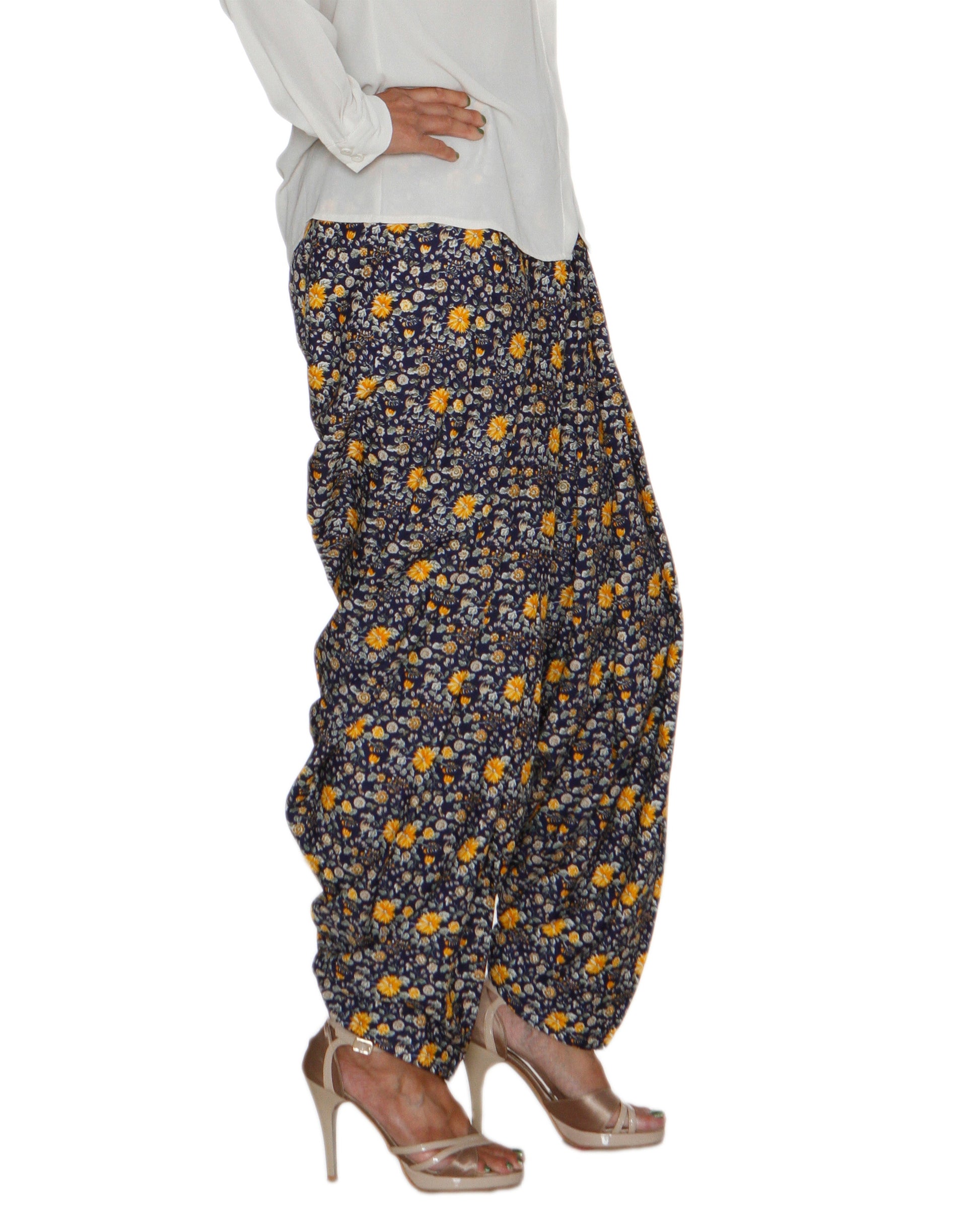 DeeVineeTi Women's Crepe Blue Floral Printed FreeSize Patiala Salwar DVSR0024 Right