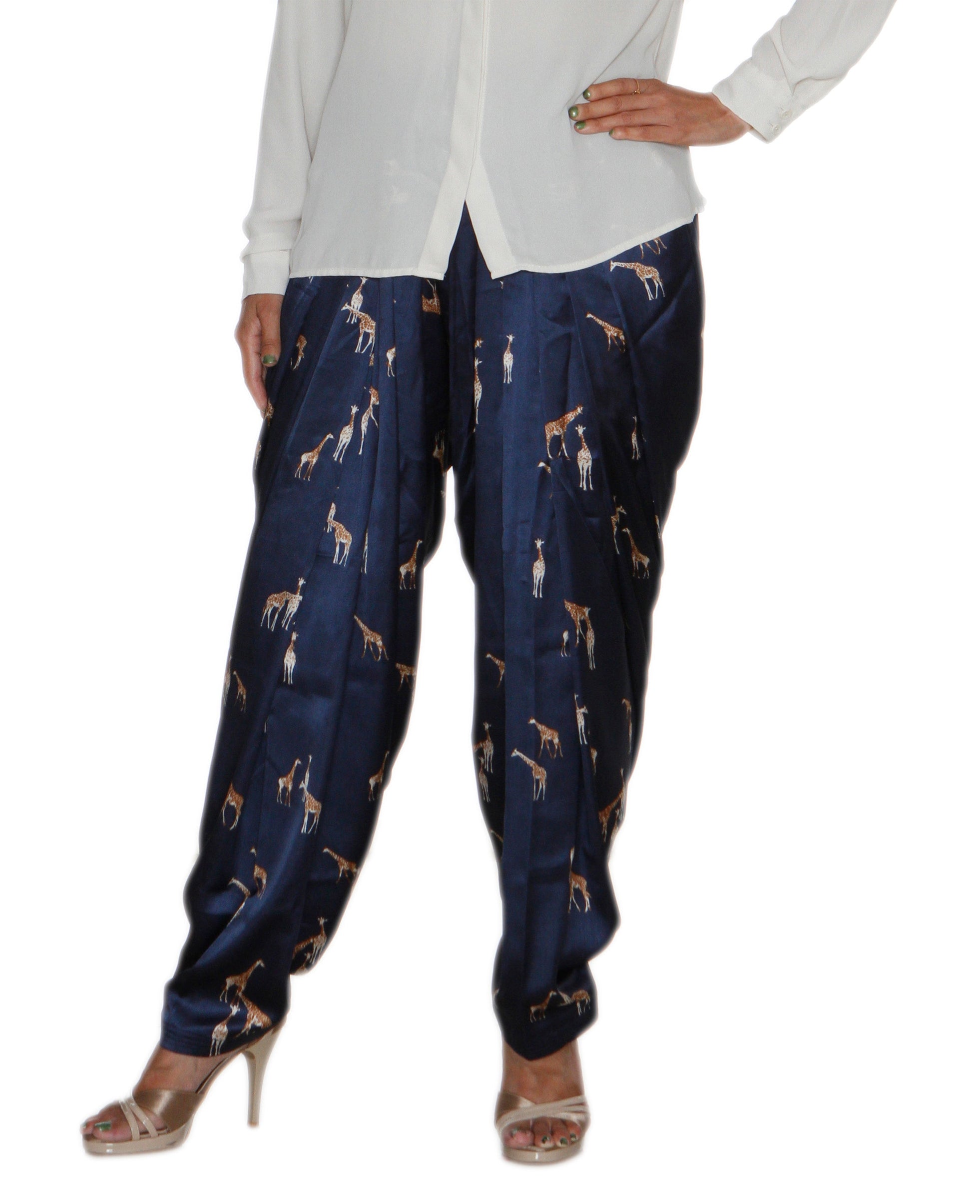 DeeVineeTi Women's Crepe Blue Printed FreeSize Patiala Salwar DVSR0018 Front