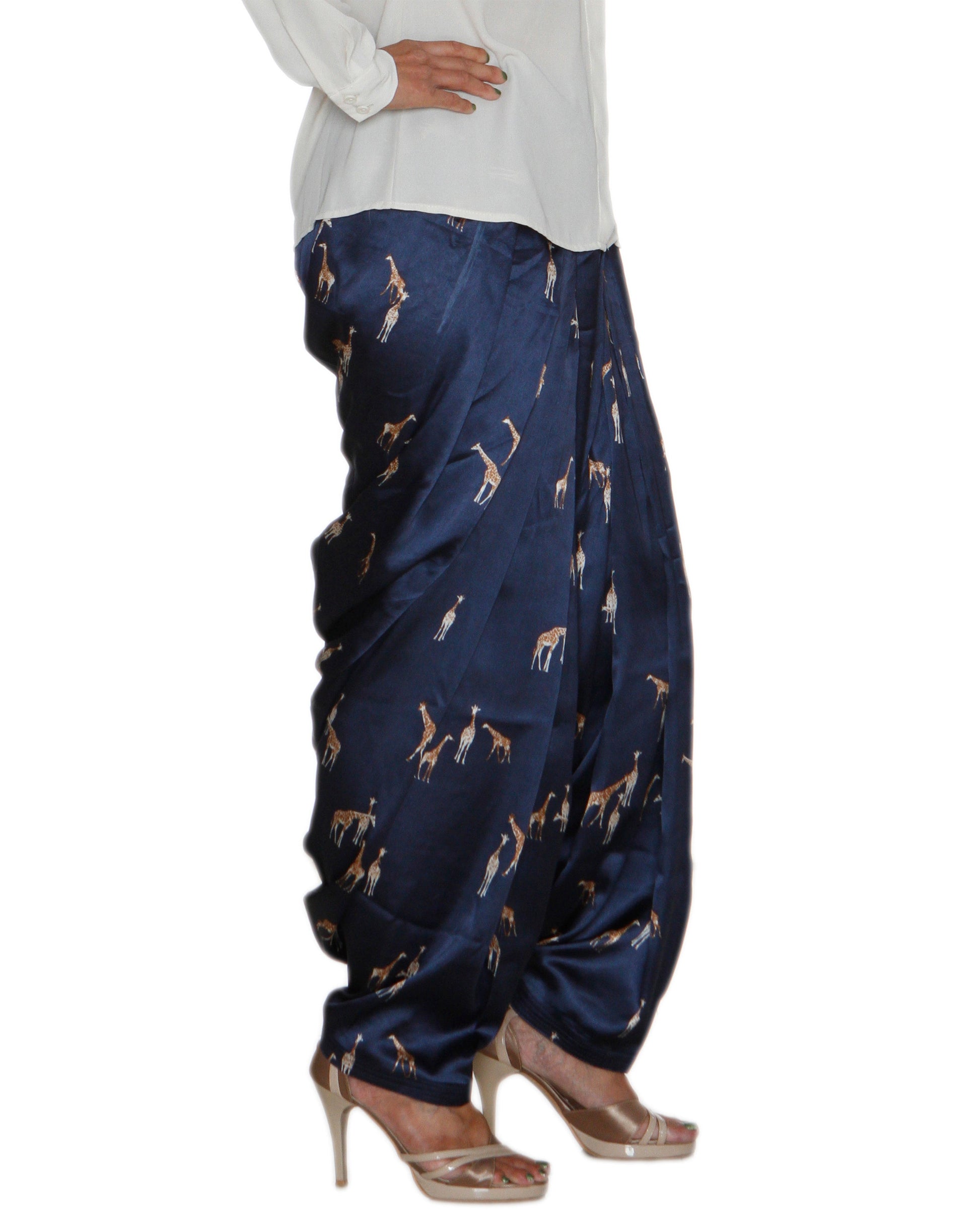 DeeVineeTi Women's Crepe Blue Printed FreeSize Patiala Salwar DVSR0018 Right