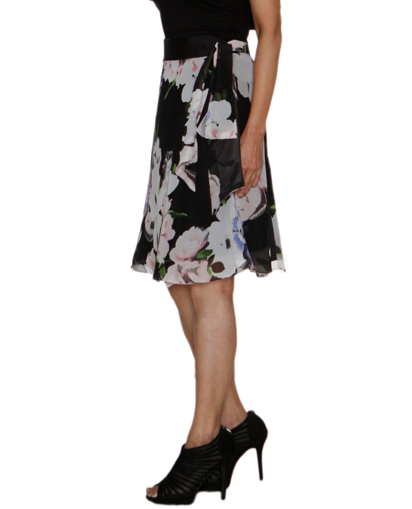 Black Floral Print Wrap Skirt Free Size WA000209