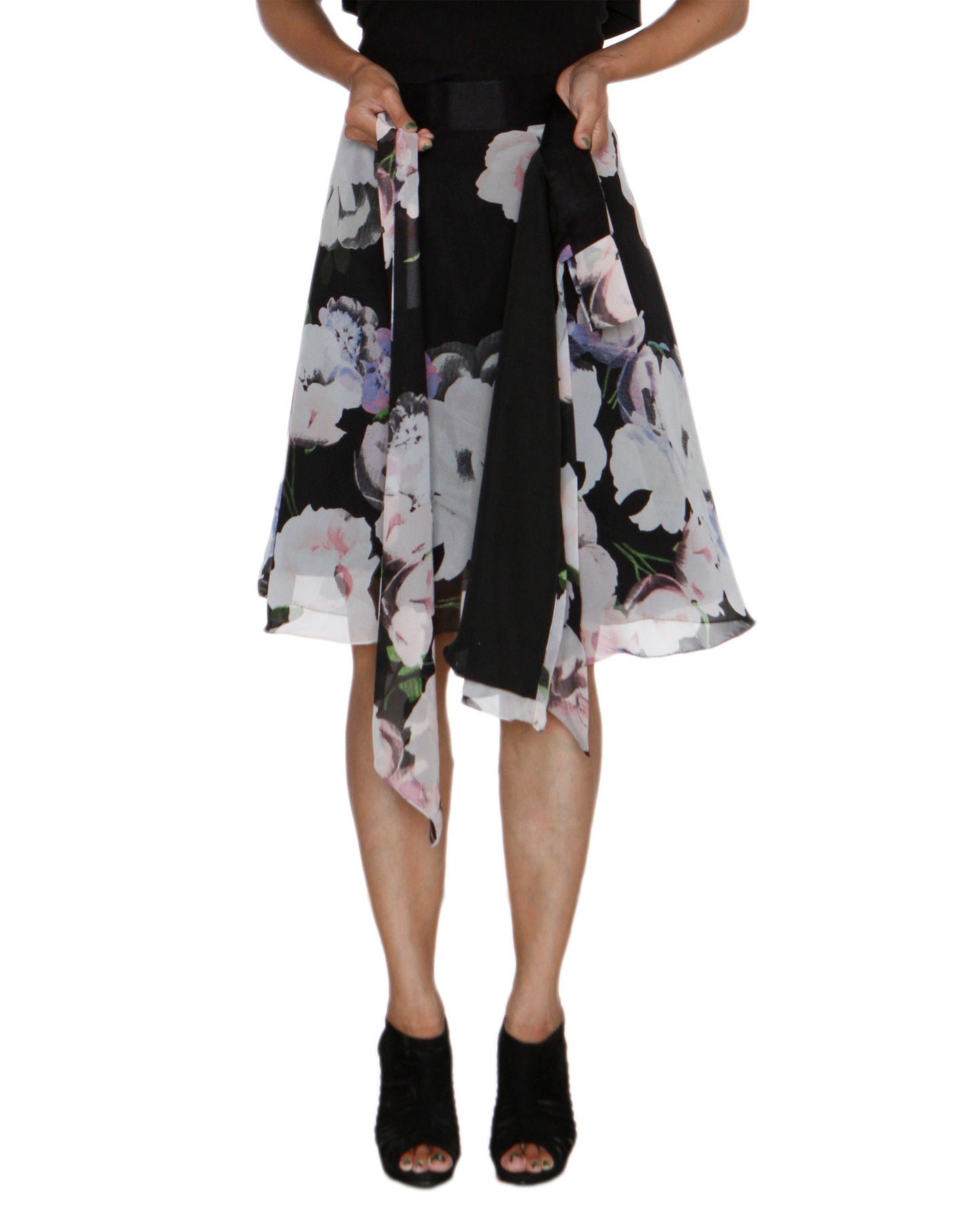 Black Floral Print Wrap Skirt Free Size WA000209